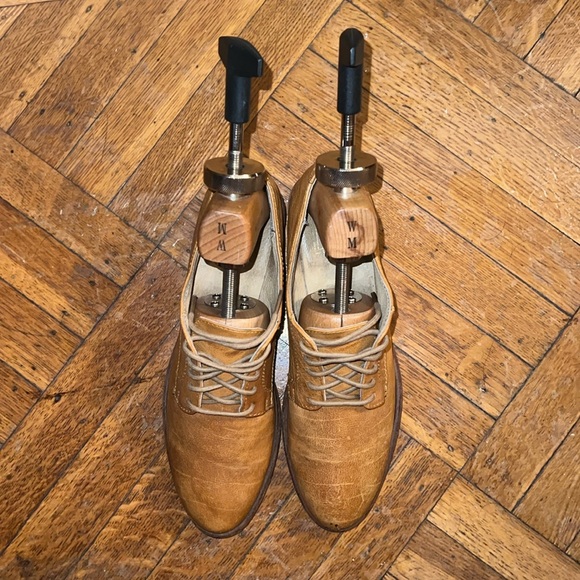 Frye Cognac Leather Lace Up Derby Oxfords Low Heel - Women’s 8.5 - Picture 2 of 8